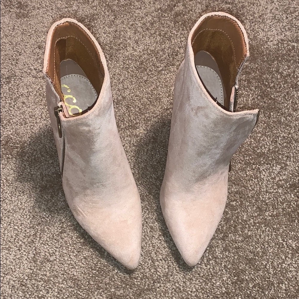 Booties💕✨